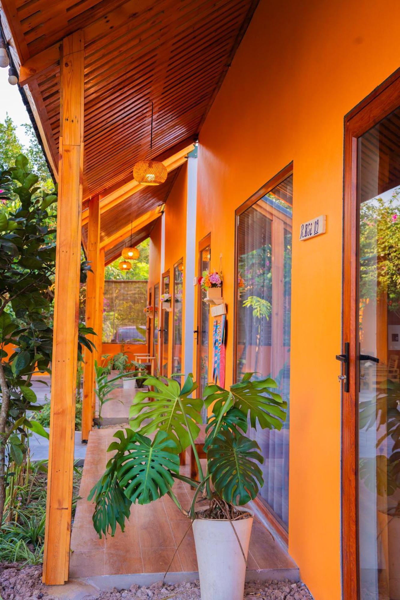Hotel Rosa Garden Ninh Binh Exterior foto